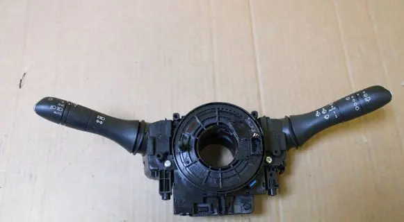 Renault Megane IV Wiper turn signal indicator stalk/switch 255674375R 255545857R