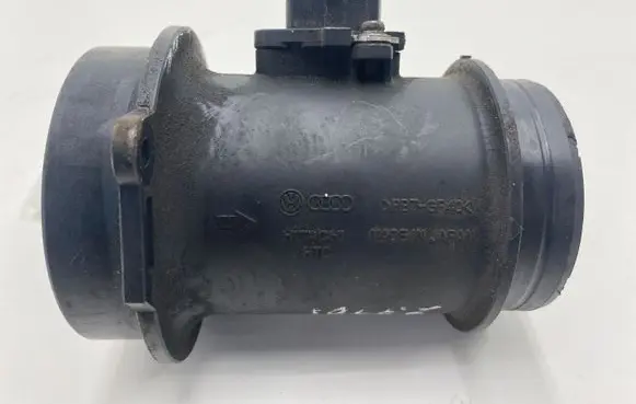 Audi A4 S4 B7 8E 8H Mass air flow meter 059906461K