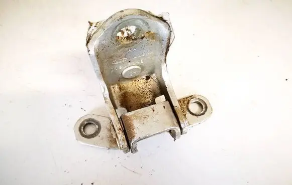 Ford Fiesta Rear door lower hinge
