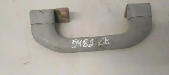 Volkswagen Golf III Front interior roof grab handle 1h0857607