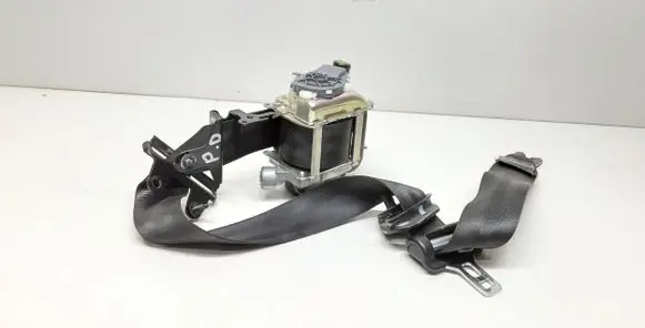 Volvo V60 Front seatbelt P39818843