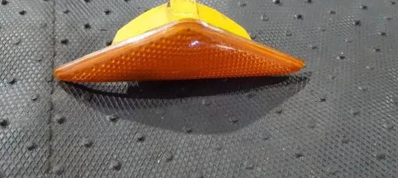 Ford Focus Front fender indicator light XS4H3K354A XS4H3K354-A