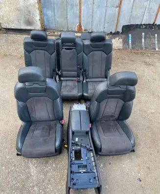 Seat set