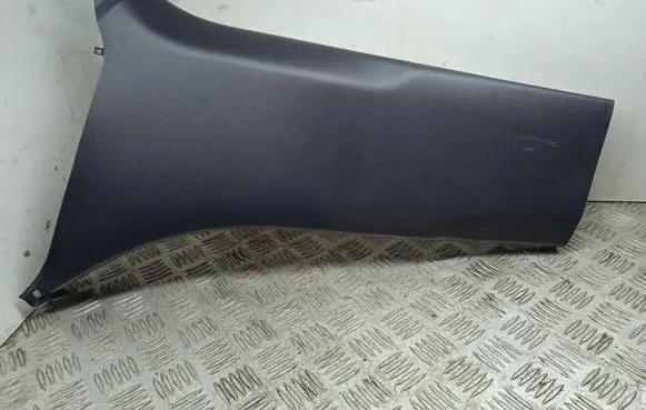 Mercedes-Benz GLE (W166 - C292) (B) pillar trim (bottom) A1666900025