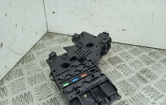 Mercedes-Benz GLE (W166 - C292) Fuse module A1665405202