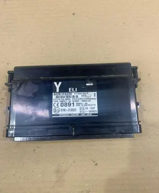 Subaru Impreza III Comfort/convenience module 88281fg220 97RI010625