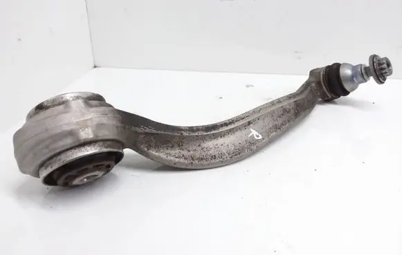 Mercedes-Benz C W205 Front lower control arm/wishbone 20501RE