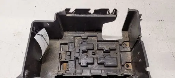 Battery tray