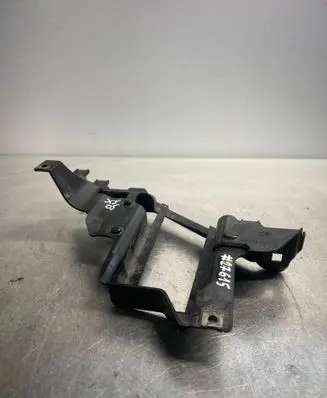 BMW X5 E53 Headlight/headlamp mounting bracket 224568