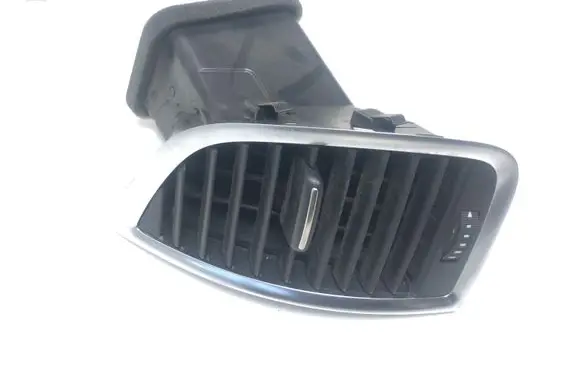 Audi Q7 4L Dashboard side air vent grill/cover trim 4L0820901S 4L0820901