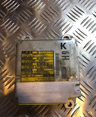 Toyota RAV 4 (XA20) Airbag control unit/module 8917042160 1523006912
