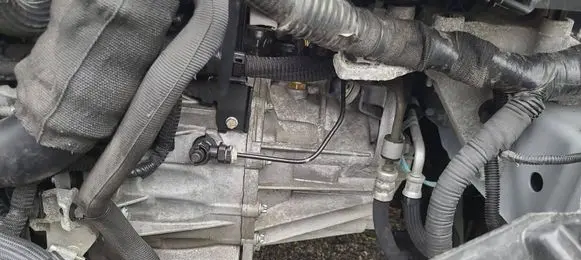 Nissan Primastar Manual 6 speed gearbox PF6082