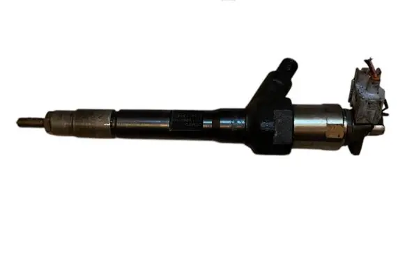 Mazda 6 Fuel injector R2AA13H50