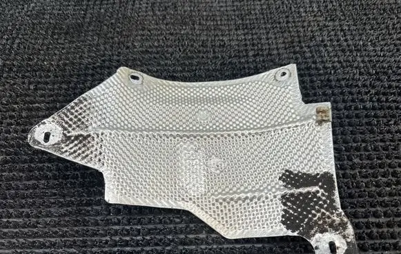 Renault Twingo II Exhaust heat shield 