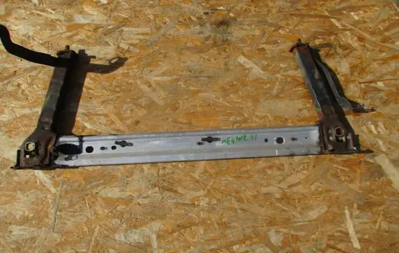 Renault Megane III Bottom radiator support slam panel 544F00003R
