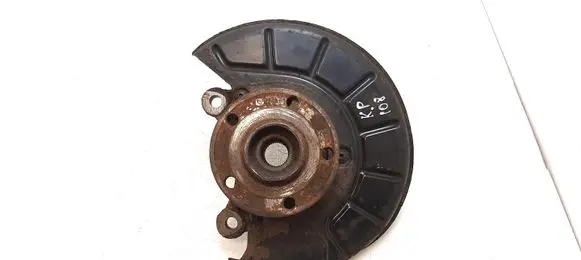 Volkswagen Caddy Front wheel hub