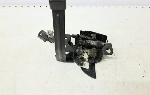 Honda Stream Engine bonnet/hood lock/catch