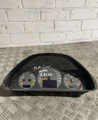 Mercedes-Benz E W210 Speedometer (instrument cluster) A2105402911