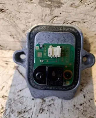 BMW 3 F30 F35 F31 LED ballast control module 