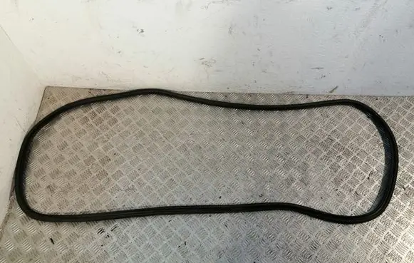 Toyota Avensis T250 Trunk rubber seal (body) 6788105081