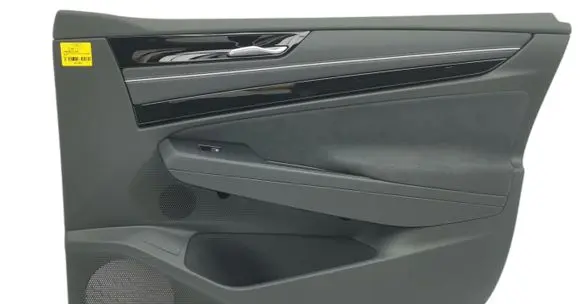 Front door card panel trim