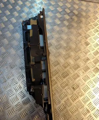 Mercedes-Benz C W204 Parcel shelf load cover mount bracket A2048600224