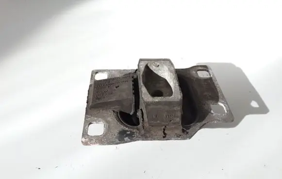 Ford Focus Gearbox mount 96AB7M121 638401 98AB7M121NB