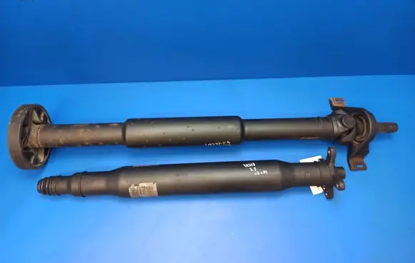 Mercedes-Benz CLS C219 Drive shaft (set) 2118906 2114108906
