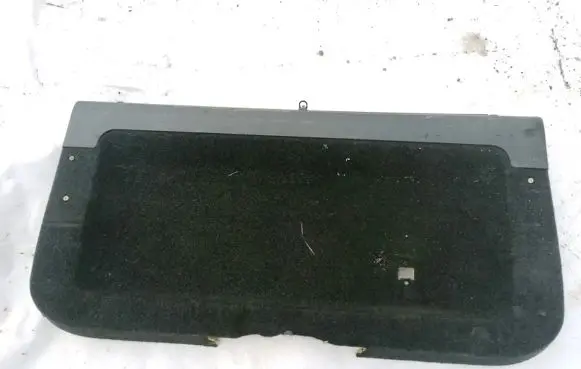 Parcel shelf