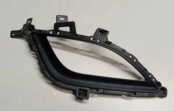 Hyundai i30 Front fog light trim/grill 86564A6030T9 86564A6030