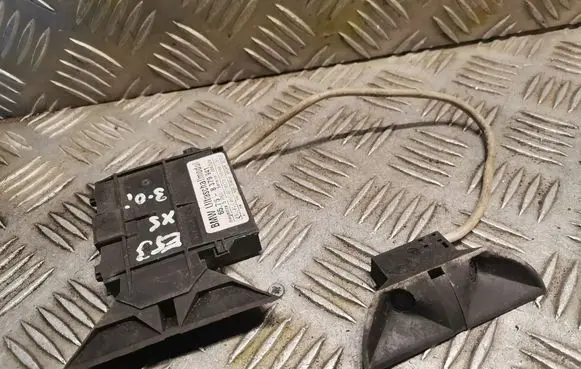 BMW X5 E53 Alarm control unit/module 8379941