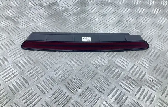 Audi A3 S3 8V Third/center stoplight 8V7945097 8V7945401