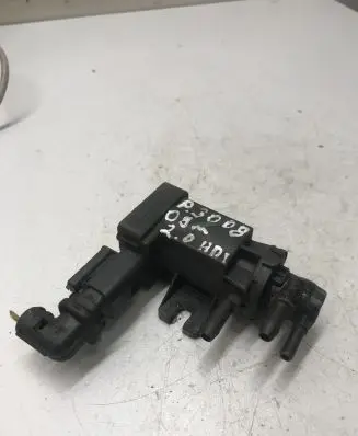 Peugeot 3008 I Turbo solenoid valve