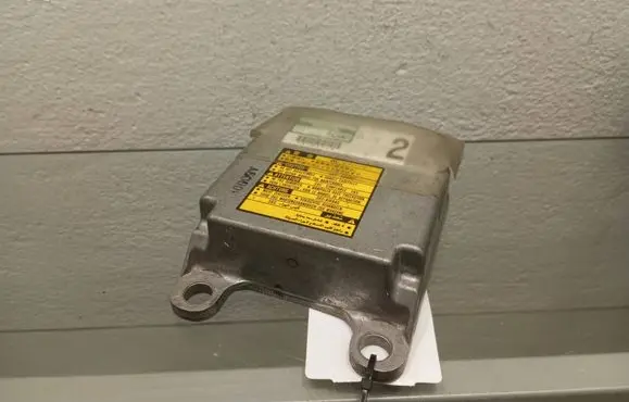 Toyota RAV 4 (XA20) Airbag control unit/module 8917042090