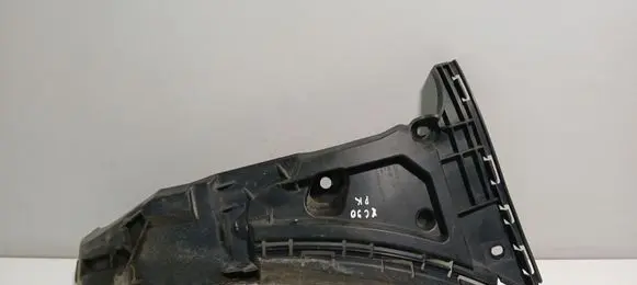 Volvo XC90 Front bumper mounting bracket 30698128