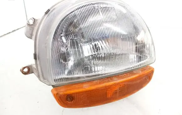 Renault Twingo I Headlight/headlamp 205011 TYC