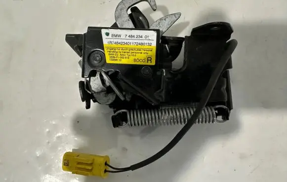 Mini Cooper Countryman F60 Engine bonnet/hood lock/catch 7484234 13989610 0589P1000515