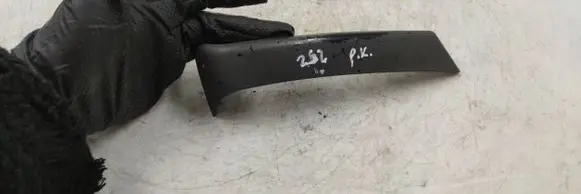 BMW 3 E46 Dashboard glove box trim 8267069