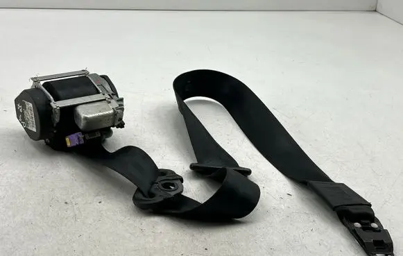 Audi Q7 4L Front seatbelt 606728300