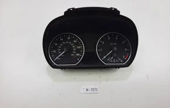 BMW 1 E81 E87 Speedometer (instrument cluster) 1024962