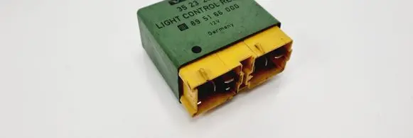 Volvo S70 V70 V70 XC Light relay 3523200 895166000