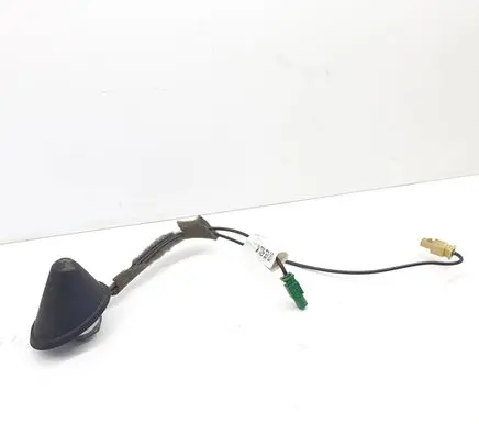 Volkswagen Touran I Radio antenna 1T0035501M