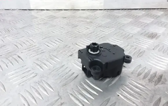 Opel Vectra C A/C air flow flap actuator/motor 006587W 986473R 09180200