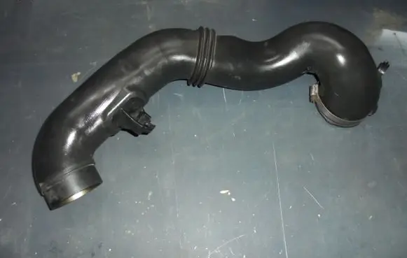 Subaru Impreza IV Air intake hose/pipe A12AG05
