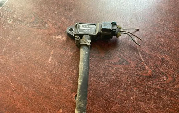 Opel Astra H Exhaust gas pressure sensor 0281002771