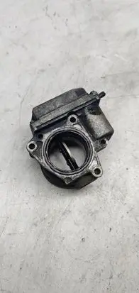 Volkswagen Touran I Throttle valve 03g128063