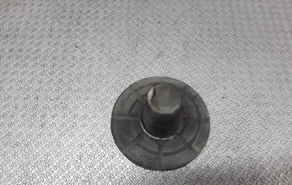Opel Astra G Front coil spring rubber mount 90538498