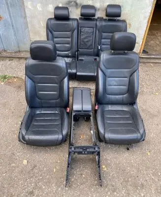 Volkswagen Touareg II Seat set 
