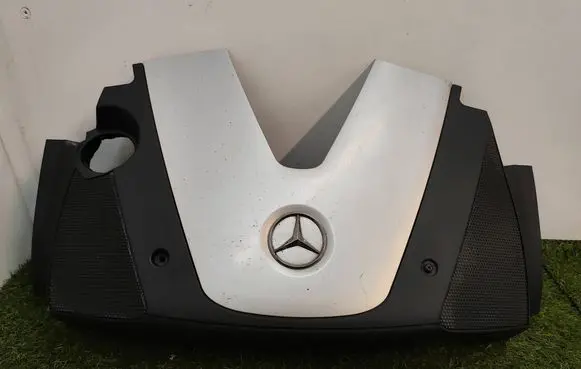 Engine cover (trim)