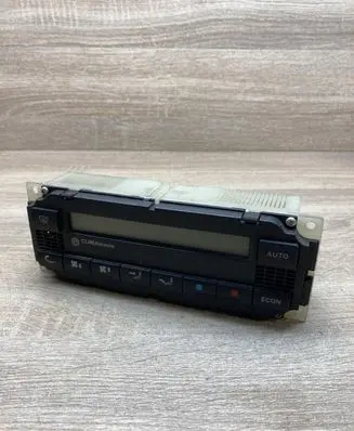 Volkswagen Golf IV Climate control unit 3B1907044B 5HB007617